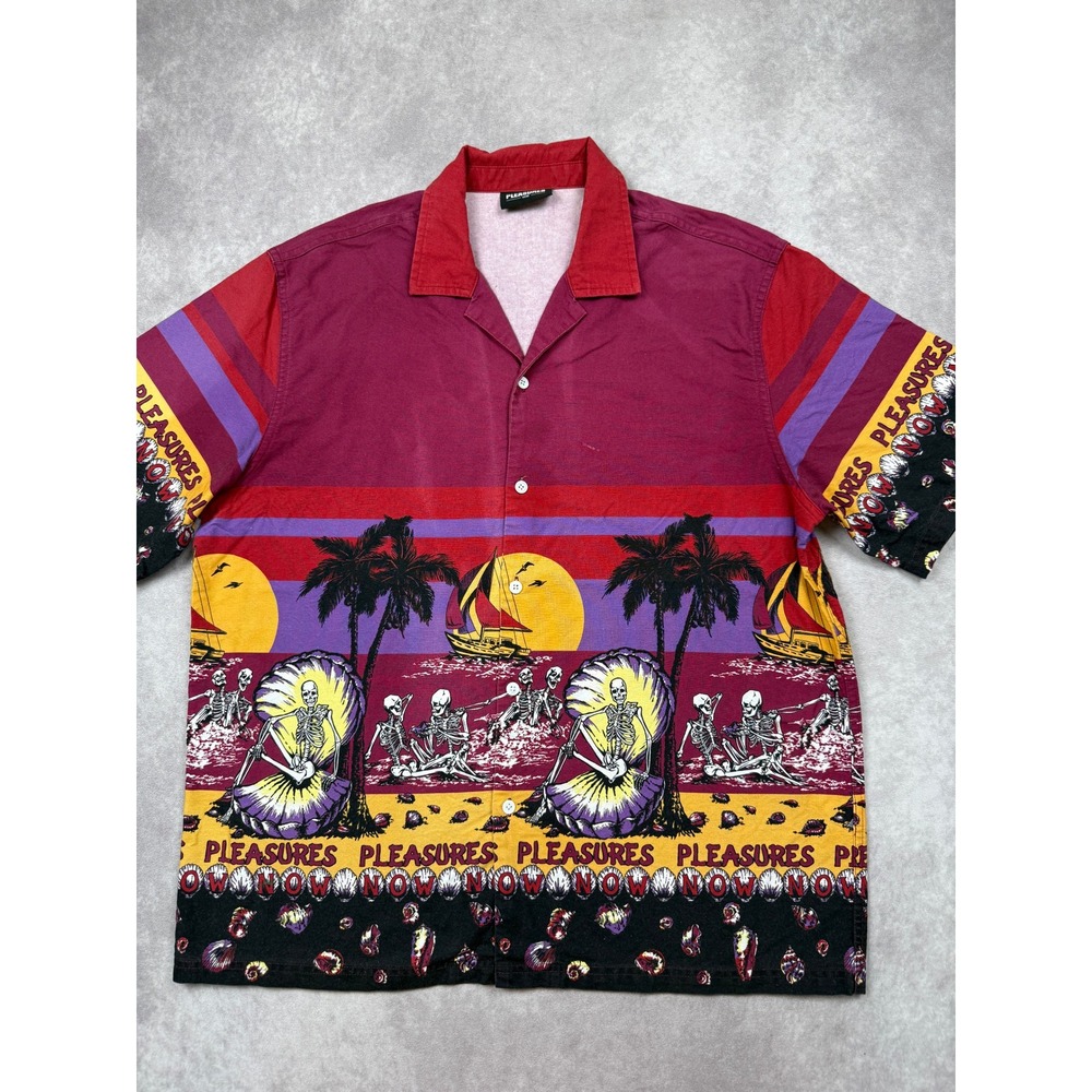 Pleasures Now‎ Skeleton Beach Hawaiian Shirt Button Up Mens L Casual Goth Punk